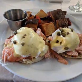 Eggs Benedict