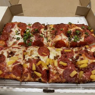 Large deep dish 1/2 and 1/2.