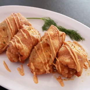 Crab Eggroll with Spicy Aioli Sauce