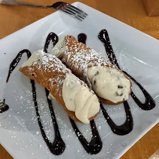 Chocolate Chip Cannolis