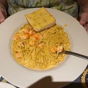 Baby Lobster Pasta