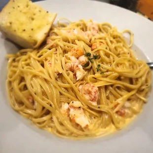 Baby Lobster Pasta