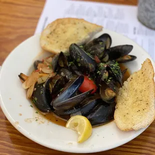 Steamed Mussels