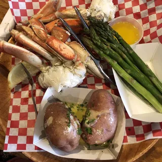 Snow Crab Legs*