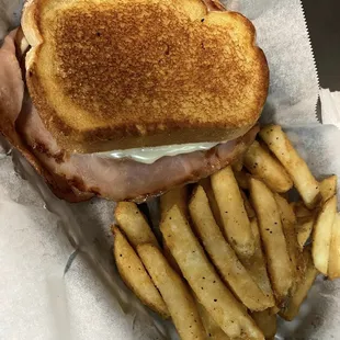 GRILLED HAM AND CHEESE ON ARTISAN BREAD WITH FRENCH FRIES