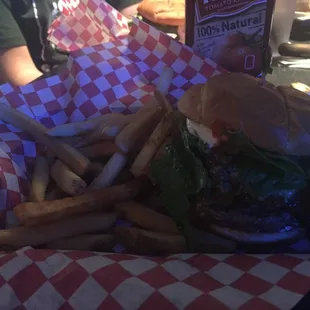 Guac bacon burger