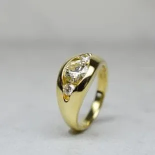 Past, present and future 18k yellow gold and diamond ring