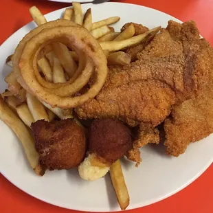 3 Piece Catfish Fillet Plate