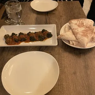 Dolma with pita bread