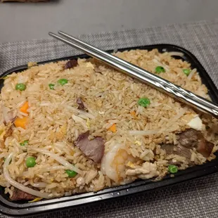 House fried rice, to go