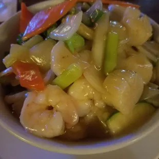 Seafood noodles