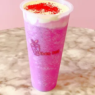Dragon fruit smoothie with cheese foam @shenteaboba.com