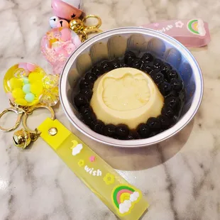 Hello kitty tofu pudding @shenteaboba.com