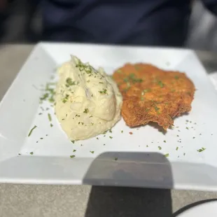 Granny Fried Chicken Lunch