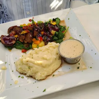 Garlic mashed potatoes