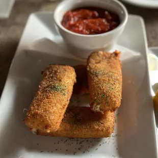 Mozzarella cheese sticks