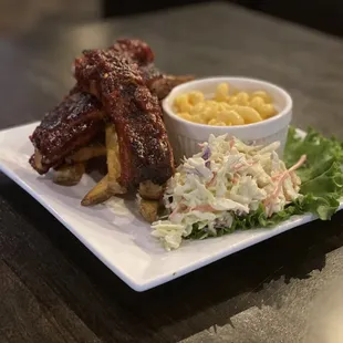 Rib, macaroni &amp; cheese, and coleslaw special