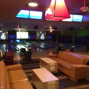 Lounge-Style Bowling Lanes with full food &amp; beverage service!