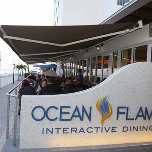 the entrance to the restaurant