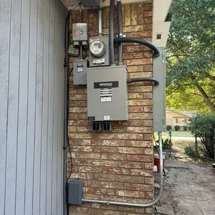 Replaced HVAC box with updated box.