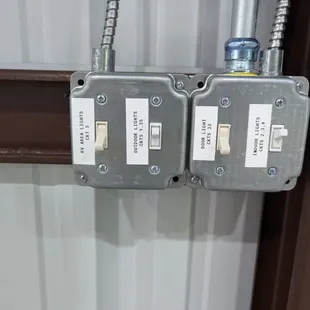 Single, 3 way, and 4 way switches