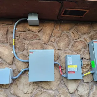 200 amp Panel Upgrade with Solar System