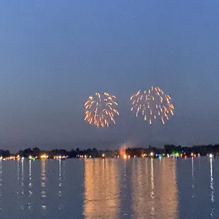 Beautiful fireworks on Island Lake