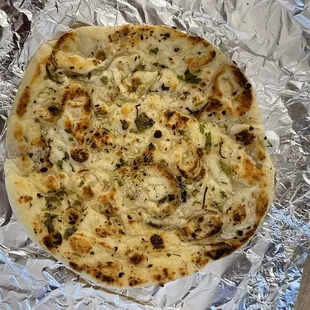 Garlic naan