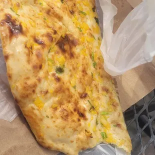 ows a piece of cheese pizza