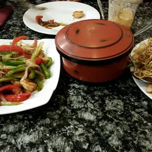 Combo lo mein, and Thai Spicy Garlic Shrimp.