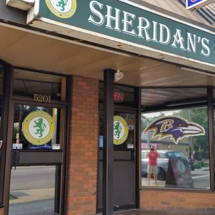 Baltimore sports bar (August 10, 2017)