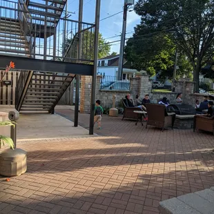 Lots of enclosed private space for large parties