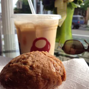 Zucchini muffin &amp; caramel iced espresso