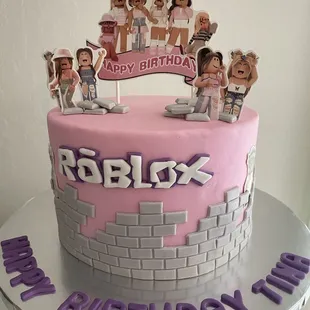 Tina'a Birthday 
Roblox cake decoration for girl