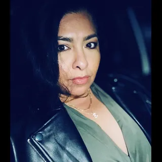 Silvia B.