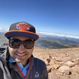 Vivek D.