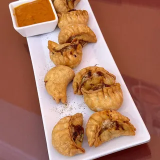 Chicken MoMo (Dumpling)