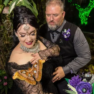 Wedding Portraits by Tucson Arizona Photographer Sherri Graves Photography