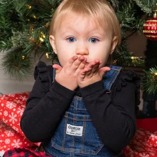 Holiday Family Portrait Session by Tucson Arizona Photographer Sherri Graves Photography