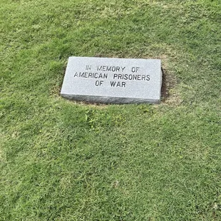 Plaque for the memory of the American Prisoners of War