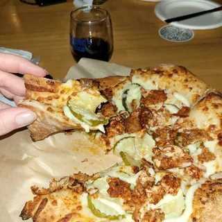 Nashville Chicken Pizza