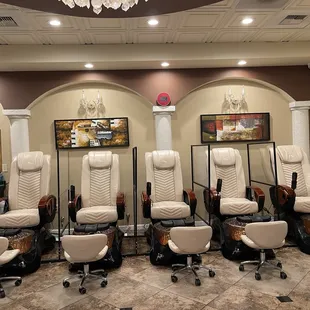 Beautiful spa chairs