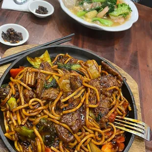 food, ramen and noodles