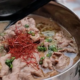 Wagu beef with green tea noodles