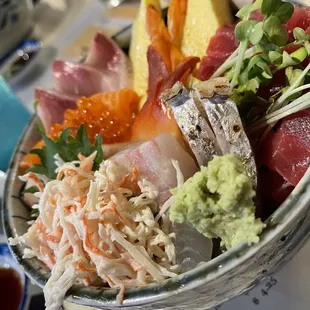 My amazing and generous chirashi bowl!!