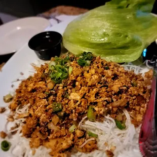 Chicken lettuce wraps