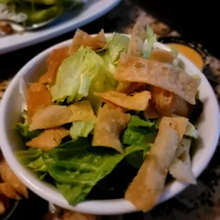 House salad w/ ginger dressing