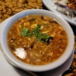 Hot n&apos; sour soup