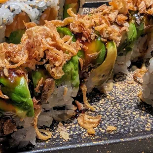 Salmon Avocado roll