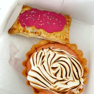 strawberry pop tart, strawberry lemonade tart